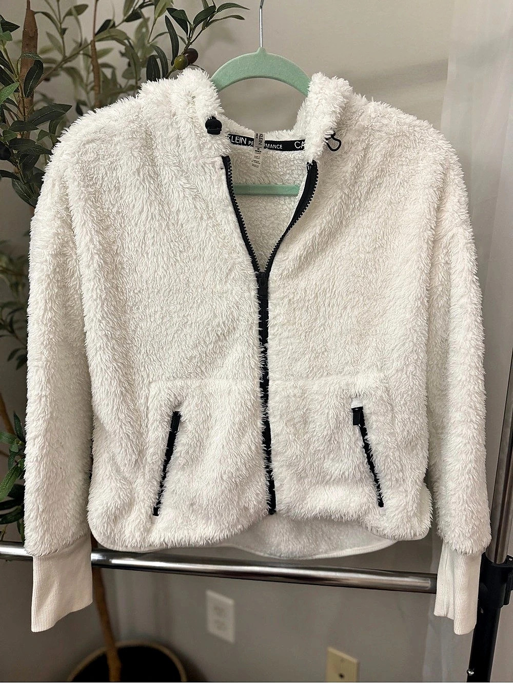 Calvin Klein Fleece Zip Jacket in White Small Like New